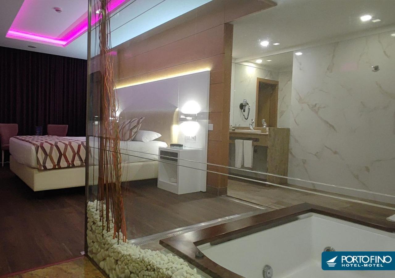 Motel Portofino Матозиньюш Экстерьер фото